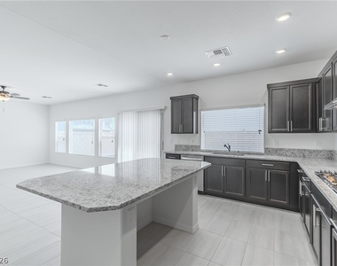 5732 Yellow House Street - Photo Thumbnail 7