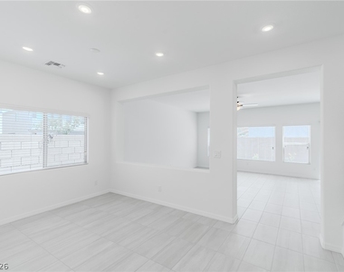 5732 Yellow House Street - Photo Thumbnail 3