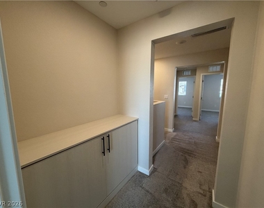 6276 Foxes Dale Street - Photo Thumbnail 7