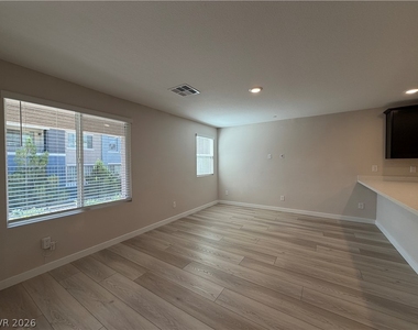 6276 Foxes Dale Street - Photo Thumbnail 2