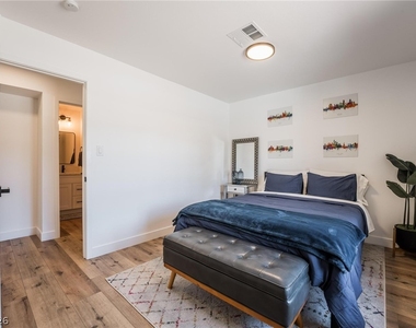 2206 Heavenly View Drive - Photo Thumbnail 14