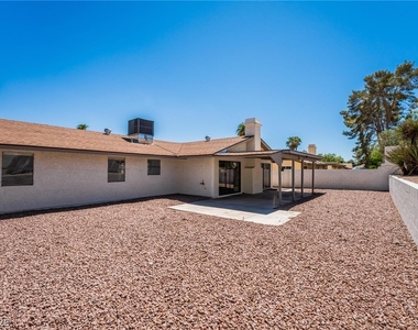 2206 Heavenly View Drive - Photo Thumbnail 19