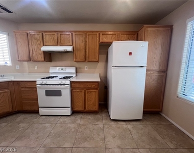5063 Dodge Ridge Avenue - Photo Thumbnail 15