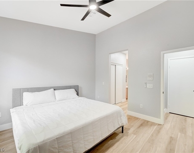 673 Peachy Canyon Circle - Photo Thumbnail 14
