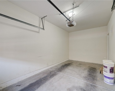 673 Peachy Canyon Circle - Photo Thumbnail 28