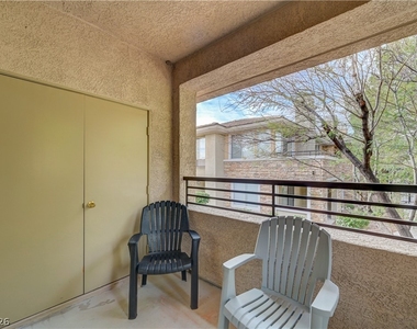 673 Peachy Canyon Circle - Photo Thumbnail 25