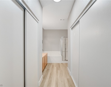 673 Peachy Canyon Circle - Photo Thumbnail 17