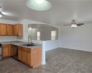 9636 Cedar Park Avenue - Photo Thumbnail 3