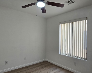 9636 Cedar Park Avenue - Photo Thumbnail 4