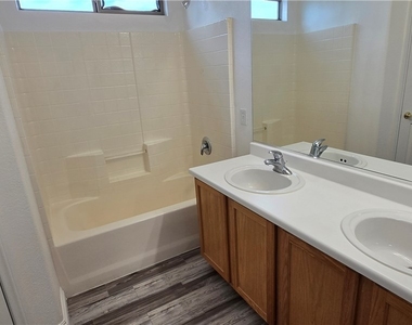 9636 Cedar Park Avenue - Photo Thumbnail 19