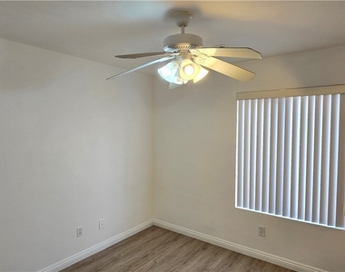 9636 Cedar Park Avenue - Photo Thumbnail 14