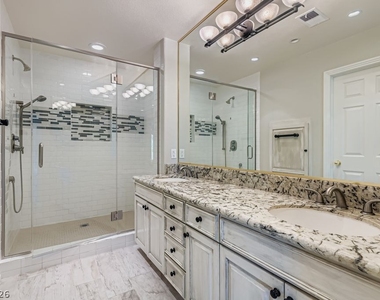 5016 Mount Pleasant Lane - Photo Thumbnail 4