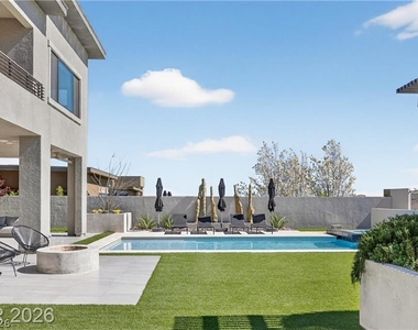 12637 Penfield Avenue - Photo Thumbnail 9