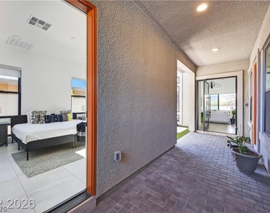 12637 Penfield Avenue - Photo Thumbnail 34