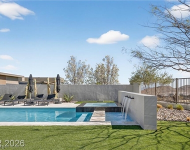 12637 Penfield Avenue - Photo Thumbnail 4