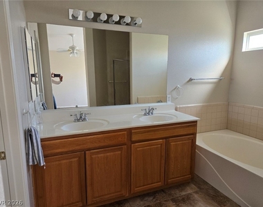 188 Oella Ridge Court - Photo Thumbnail 12