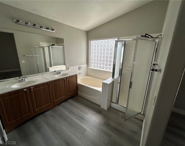9411 Morehouse Place - Photo Thumbnail 7