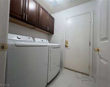 5645 W Katie Avenue - Photo Thumbnail 28