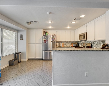 312 Windmere Street - Photo Thumbnail 21