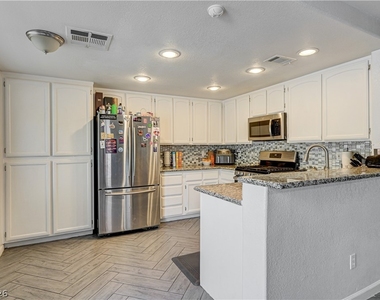 312 Windmere Street - Photo Thumbnail 22