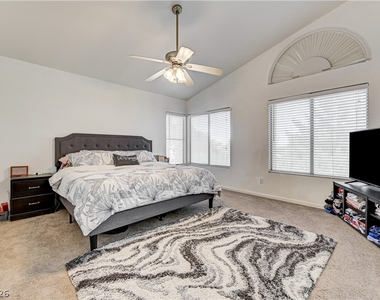 312 Windmere Street - Photo Thumbnail 36