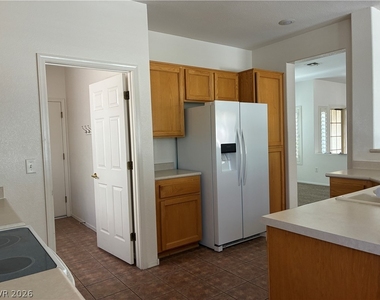 2578 Woodson Avenue - Photo Thumbnail 12