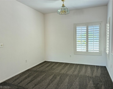 2578 Woodson Avenue - Photo Thumbnail 10