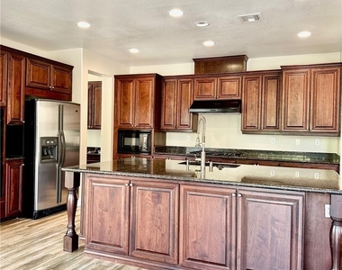 1220 Olivia Parkway - Photo Thumbnail 6