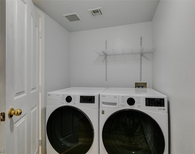 199 Oro Canyon Street - Photo Thumbnail 23