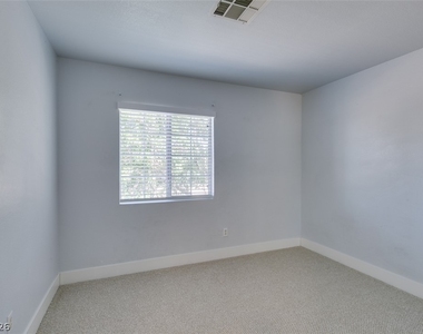 199 Oro Canyon Street - Photo Thumbnail 24