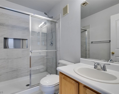 199 Oro Canyon Street - Photo Thumbnail 30