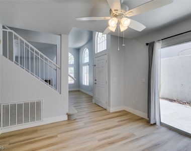 199 Oro Canyon Street - Photo Thumbnail 14