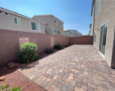7008 Steele Canyon Street - Photo Thumbnail 31