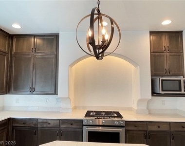 7008 Steele Canyon Street - Photo Thumbnail 11
