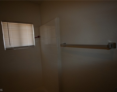 1007 C Street - Photo Thumbnail 6