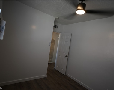 378 N 13th Street - Photo Thumbnail 20