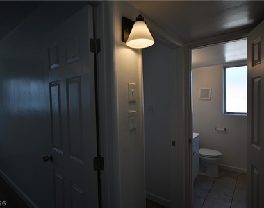 378 N 13th Street - Photo Thumbnail 12