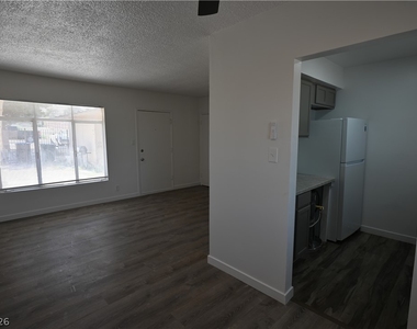 378 N 13th Street - Photo Thumbnail 6