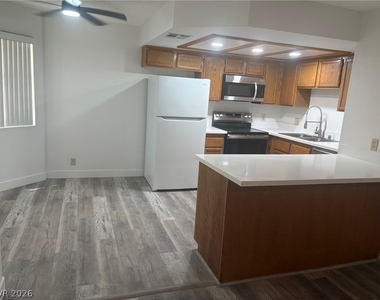 7936 Decker Canyon Drive - Photo Thumbnail 10