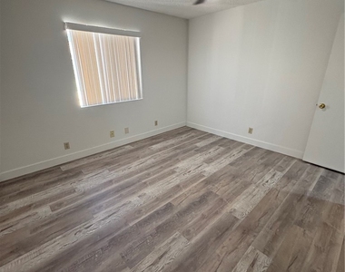 7936 Decker Canyon Drive - Photo Thumbnail 21