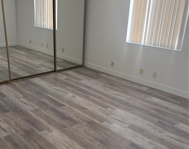 7936 Decker Canyon Drive - Photo Thumbnail 16