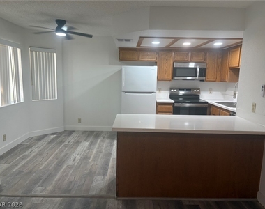 7936 Decker Canyon Drive - Photo Thumbnail 9