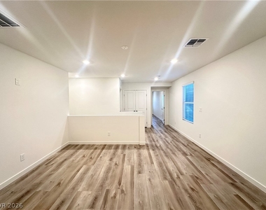 8755 Sand Verbena Avenue - Photo Thumbnail 11