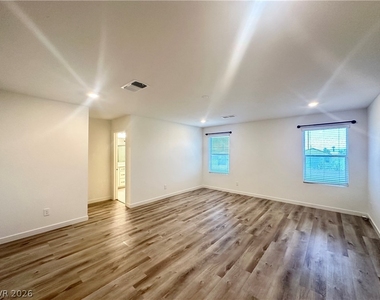 8755 Sand Verbena Avenue - Photo Thumbnail 17