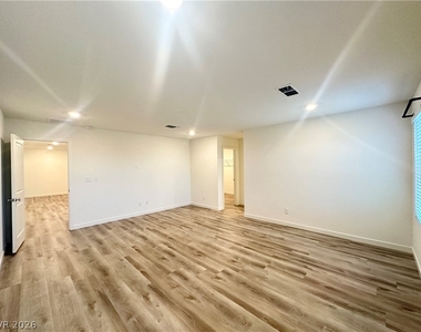 8755 Sand Verbena Avenue - Photo Thumbnail 21
