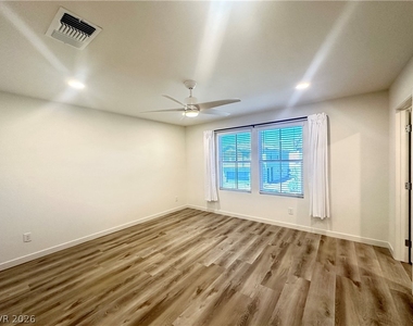 8755 Sand Verbena Avenue - Photo Thumbnail 6