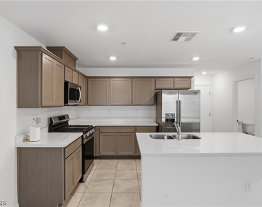 3501 Arcadian King Avenue - Photo Thumbnail 11