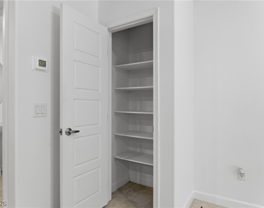 3501 Arcadian King Avenue - Photo Thumbnail 18