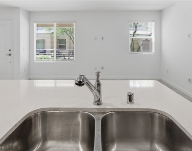 3501 Arcadian King Avenue - Photo Thumbnail 14
