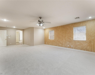 8901 Goldstone Avenue - Photo Thumbnail 31